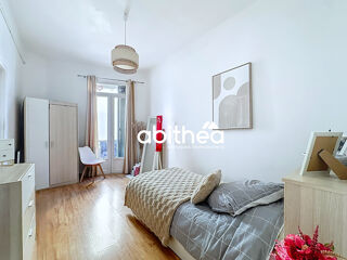  Immeuble à vendre 220 m²