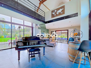  Maison � vendre 9 pi�ces 270 m�