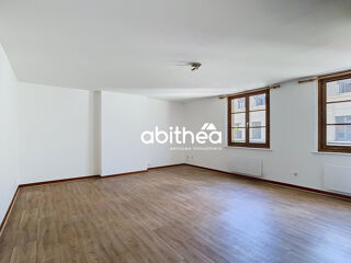  Duplex/triplex à louer 3 pièces 66 m²