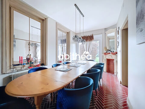   Ensemble immobilier Maison - 13 pi�ce(s) - 380 m�