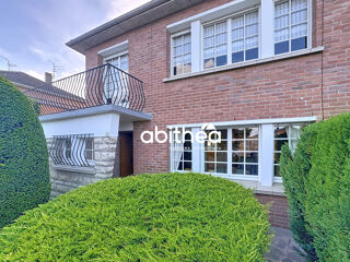  Maison  vendre 6 pices 116 m