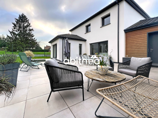  Maison  vendre 8 pices 181 m