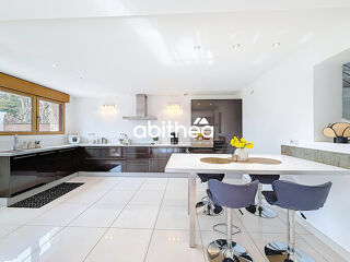  Maison � vendre 9 pi�ces 200 m�