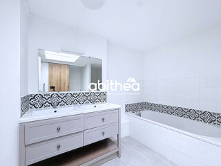  Immeuble � vendre 109 m�