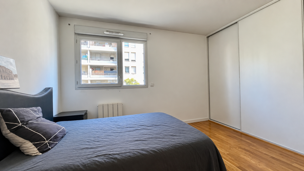 Vente Appartement T2 de 40 m2 avec terrasse et garage   Idéal investissement / pied-a-terre / premier achat. Villeurbanne