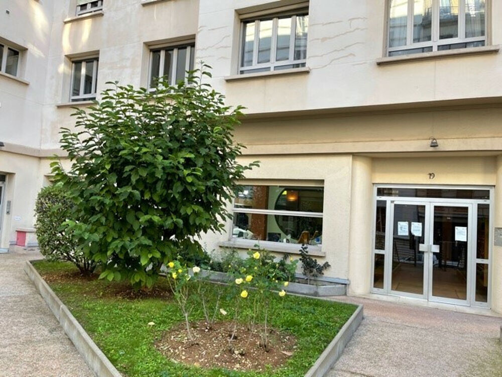 Location Appartement Appartement de 73.952m2 avec balcon 4 pièces à louer à Lyon 6 (69) Lyon 6