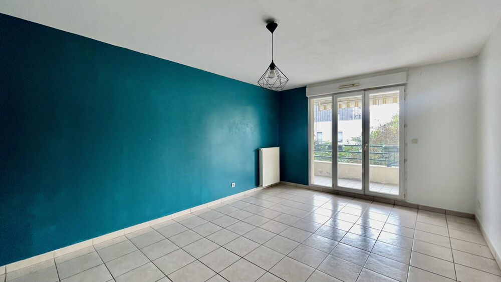 Vente Appartement T3 72,5 m2 / Grande Terrasse / DPE C / Poss Garage Villeurbanne