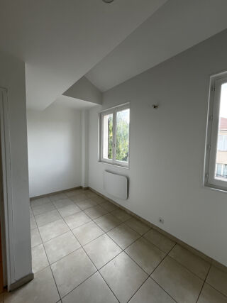  Immeuble  vendre 4 pices 120 m