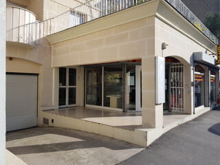  Parking / Garage à louer 8 m²