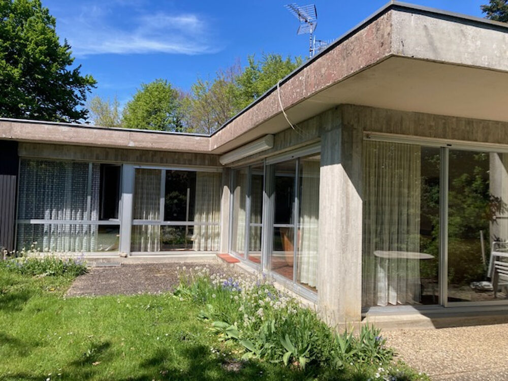 SECTEUR COURCELLES LES MONTBELIARD BELLE VILLA D'ARCHITECTE