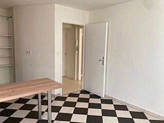  Appartement à louer 2 pièces 35 m²