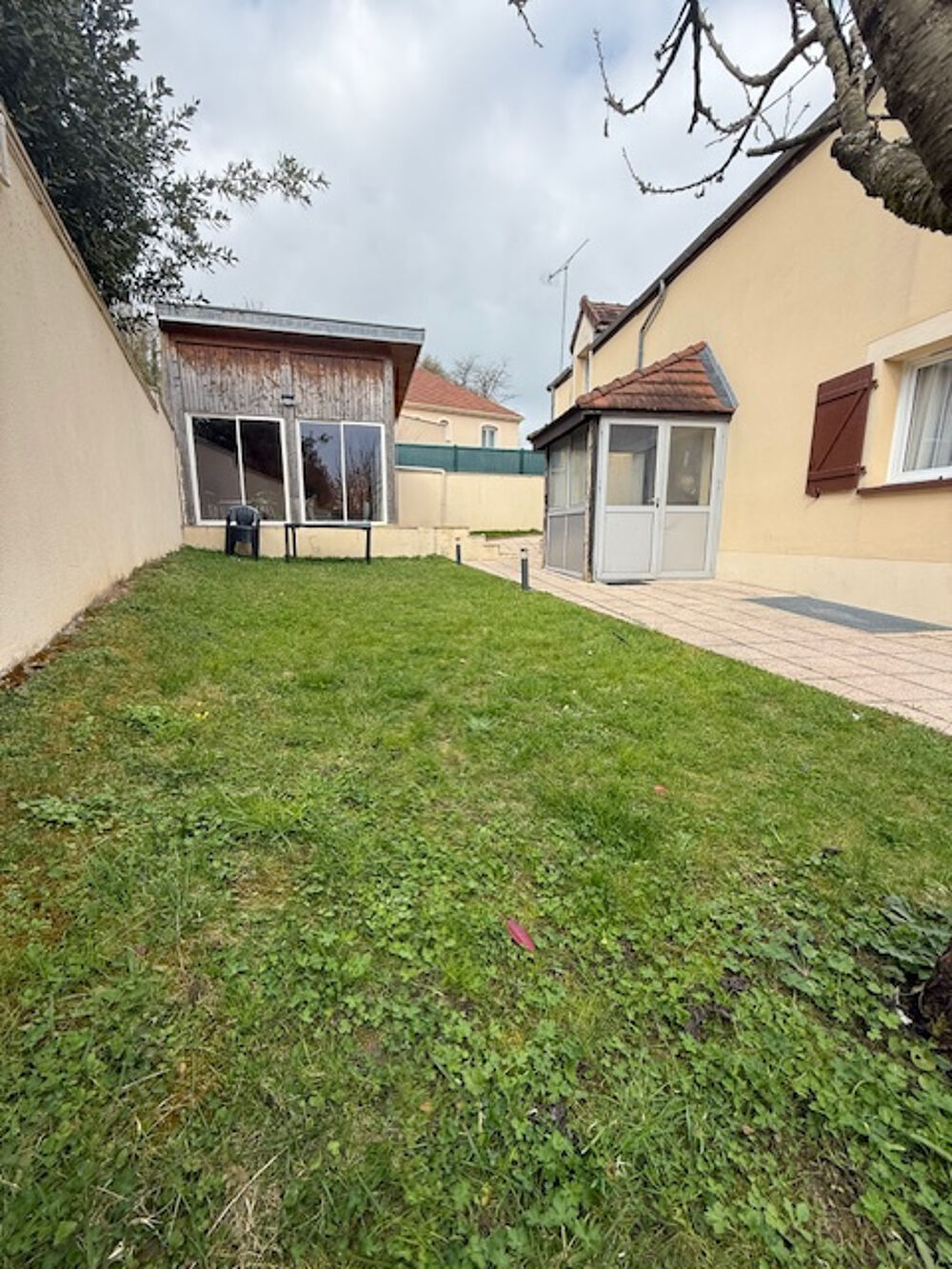 PAVILLON de 7 pièces - PROVINS - Proche centre ville