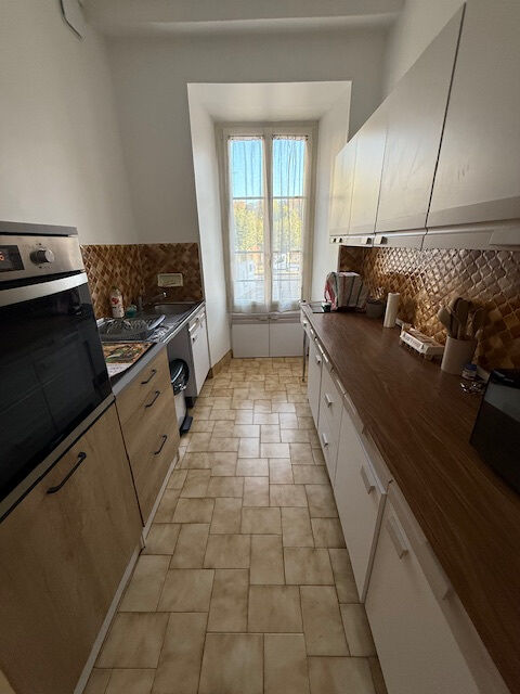  Appartement � louer 4 pi�ces 90 m�