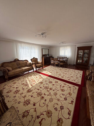  Maison � vendre 6 pi�ces 234 m�