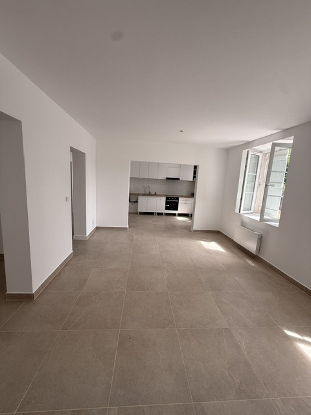 Location Maison Maison de plain-pied rénovée à louer   4 chambres   Provins Provins