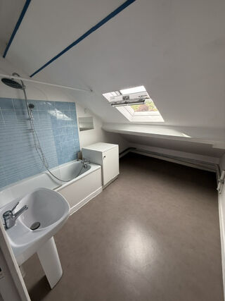  Appartement à louer 2 pièces 50 m²