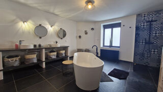  Maison � vendre 5 pi�ces 212 m�