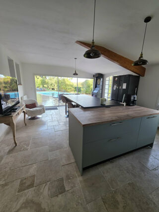  Maison � vendre 6 pi�ces 204 m�