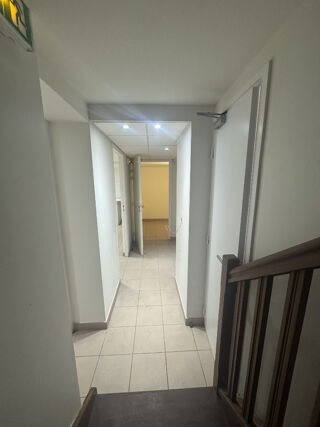  Immeuble � vendre 260 m�