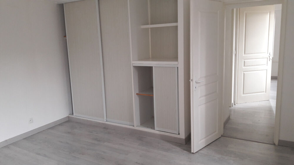 Vente Immeuble Ensemble immobilier compos� de deux b�timents avec 3 logements et un local commercial St sulpice sur leze