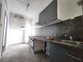  Appartement à louer 3 pièces 55 m²