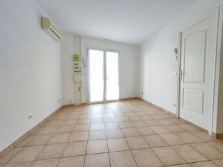  Appartement à louer 2 pièces 32 m²
