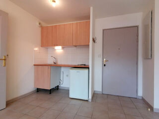  Appartement à louer 2 pièces 36 m²