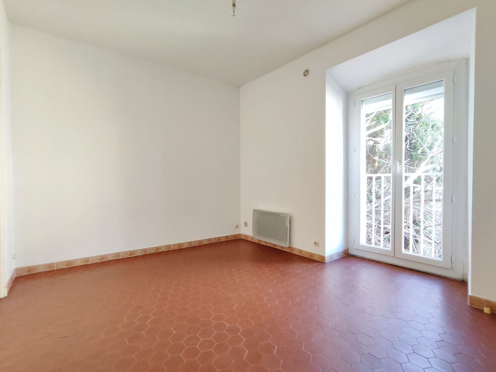 Location Appartement T2 idéalement situé centre-ville Bedarrides
