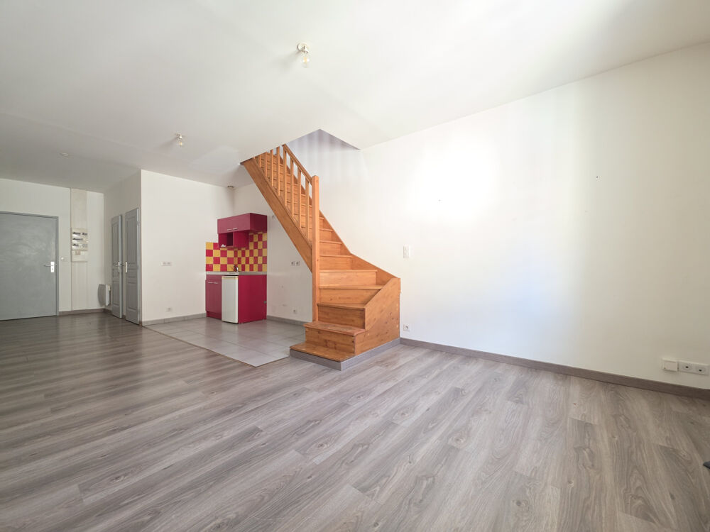appartement de type 2 au 1er étage