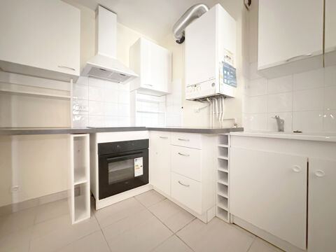   T2 r�sidence ferm�e avec TERRASSE ferm�e et PISCINE !!! Appartement - 2 pi�ce(s) - 47 m�