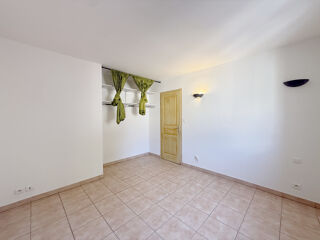  Appartement à louer 2 pièces 58 m²