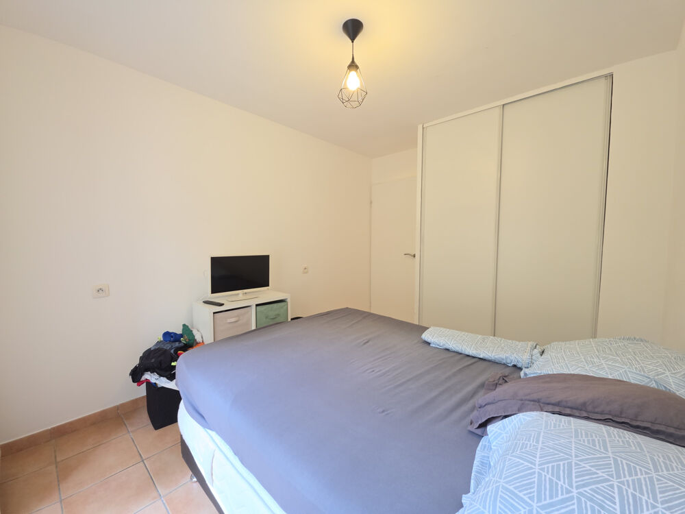 Location Appartement CHARMANT T2 CLIMATISE EN REZ-DE-JARDIN Vedene