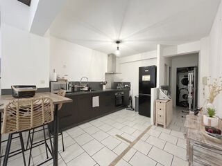  Appartement à louer 3 pièces 60 m²