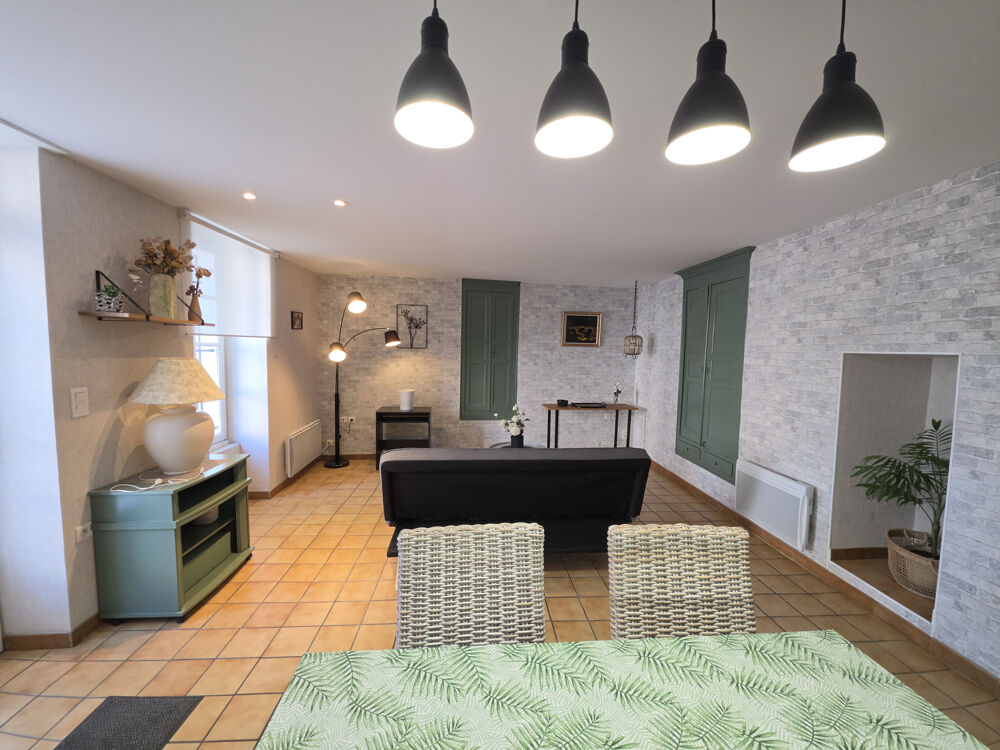 Location Appartement T2 MEUBLE RDC AVEC GARAGE ET COUR Bedarrides