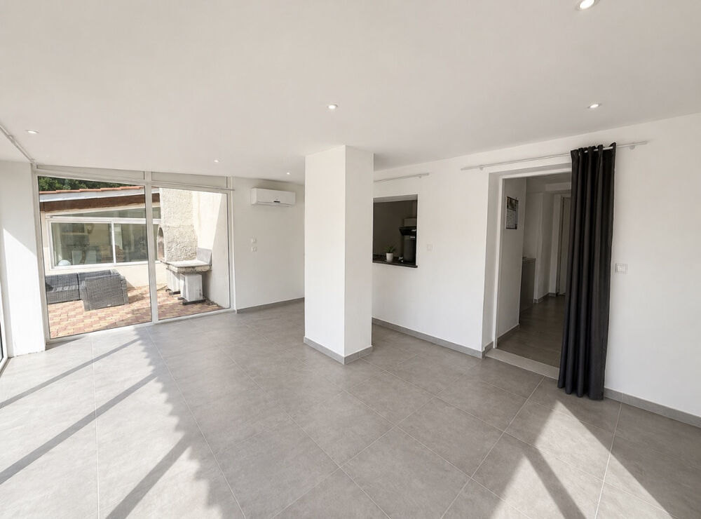 Vente Maison Belle maison familiale de 164 m2 avec 2 appartements, grand terrain et garage Bedarrides