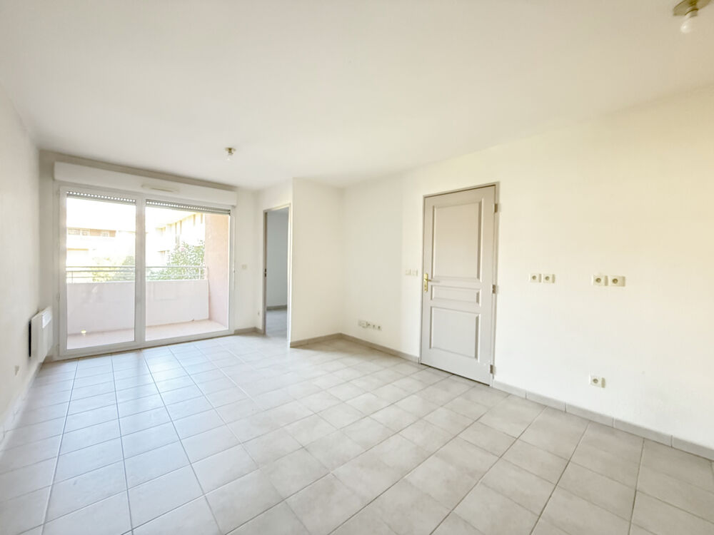 Location Appartement APPARTEMENT TYPE 2 EN PARFAIT ETAT Montfavet