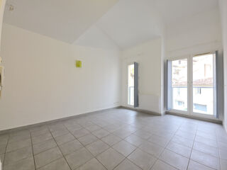  Appartement à louer 2 pièces 34 m²