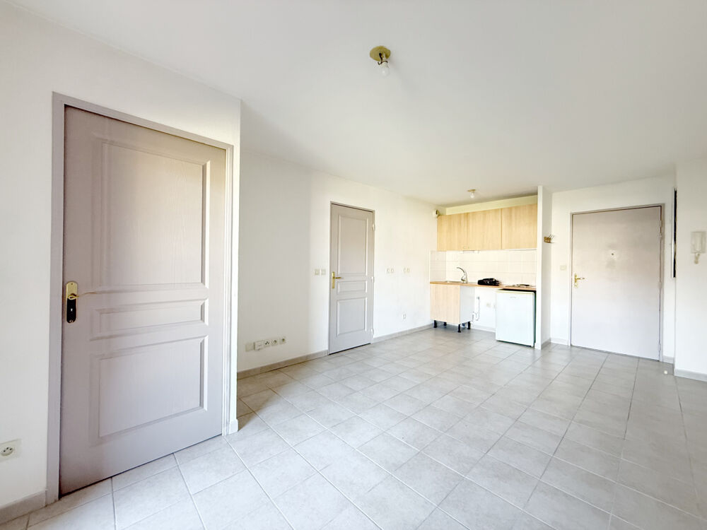 Location Appartement APPARTEMENT TYPE 2 EN PARFAIT ETAT Montfavet