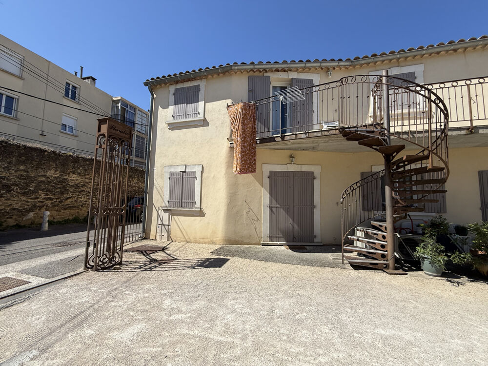 APPARTEMENT T2 RDC avec emplacement de parking