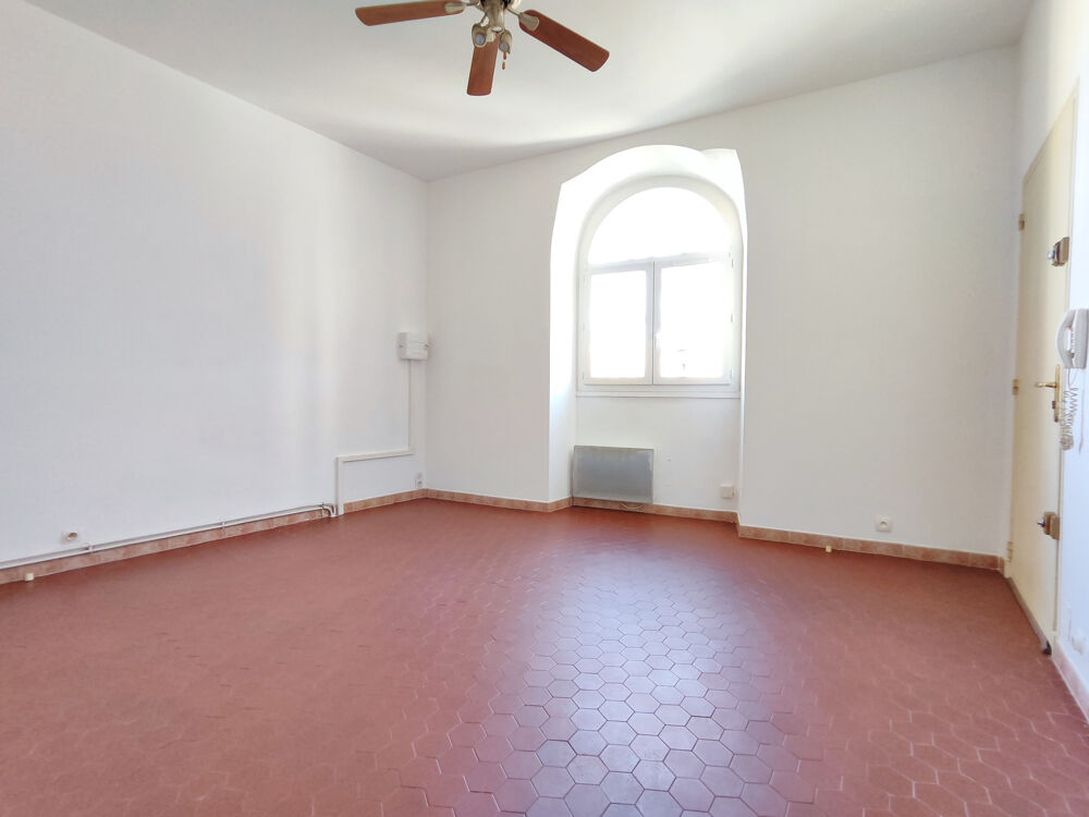 Location Appartement T2 idéalement situé centre-ville Bedarrides