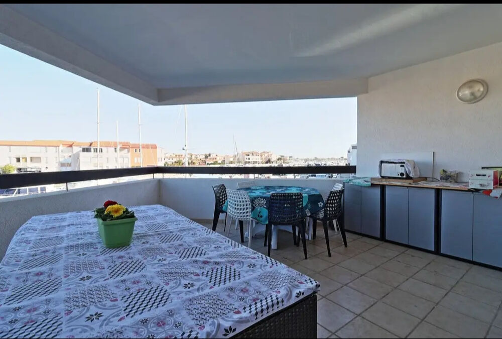 Vente Appartement RARE APPARTEMENT T4  AVEC PISCINE  VUE LAGUNE St cyprien