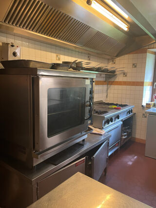  Maison à vendre 15 + pièces 776 m²