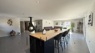  Maison à vendre 8 pièces 244 m²