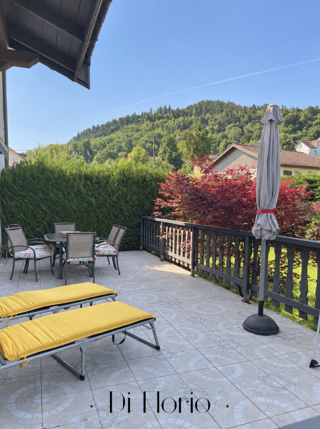  Maison à vendre 15 + pièces 335 m²