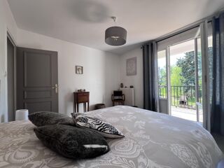  Appartement  vendre 4 pices 132 m