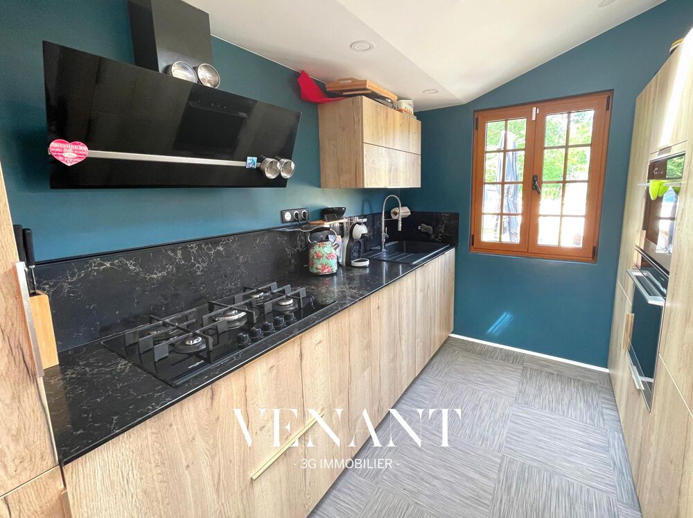 Maison 14 pièces 100 m² · à Carsac-Aillac · 100 m² · 788 000 €