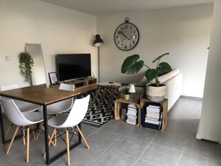  Appartement à louer 3 pièces 64 m²