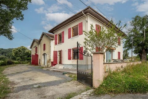   Maison avec d�pendance 8 pi�ces Maison - 8 pi�ce(s) - 186 m�
