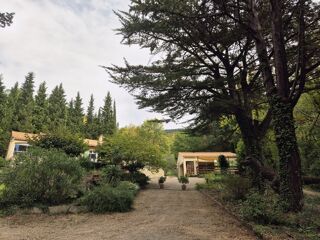  Maison  vendre 8 pices 200 m