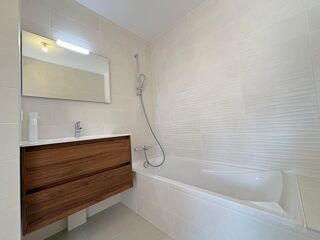  Appartement � vendre 4 pi�ces 111 m�